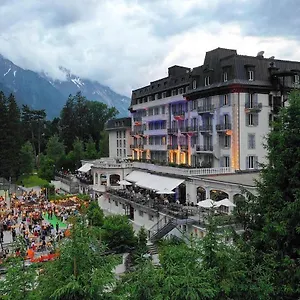 **** Szálloda La Folie Douce Franciaország