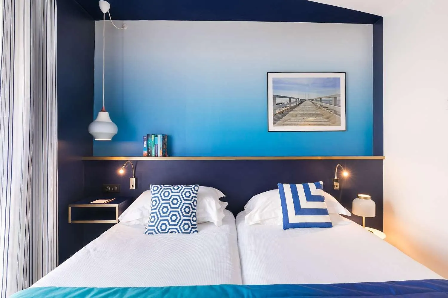 ****  The Deck Hotel By Happyculture Nice Francie